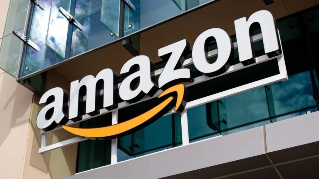 Which users are eligible for an automatic refund?